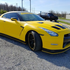 Godzilla GTR Nissan Matte Yellow 3M Wrap 