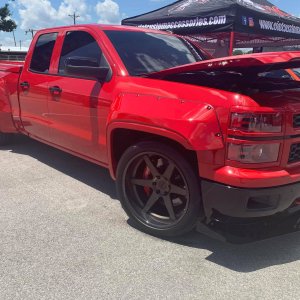 Riot Custom Accessoires Wide Body Silverado